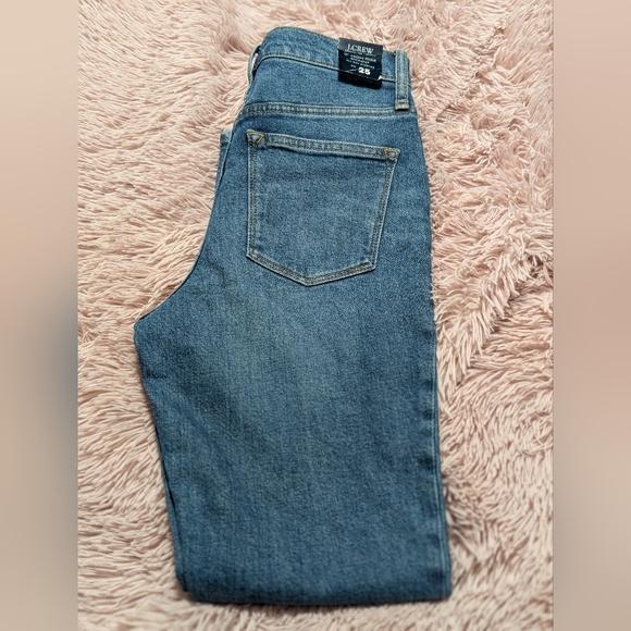 NWT J.CREW 10" High-Rise Skinny Ankle Jeans Button Fly Ripped Dark Wash Size 25 - Picture 1 of 6